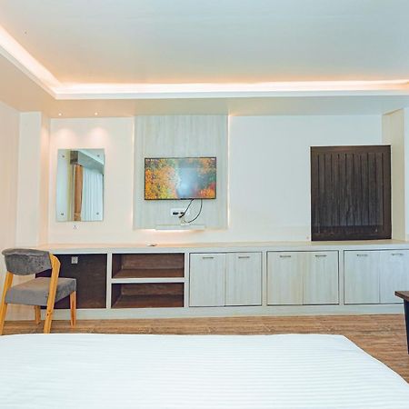 شقة Poms Penthouse بوكْرا المظهر الخارجي الصورة